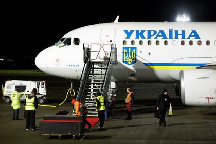 Экс-депутат Рады назвал страну для возможного побега Зеленского