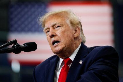 Трамп усомнился в честности президентских выборов в Бразилии